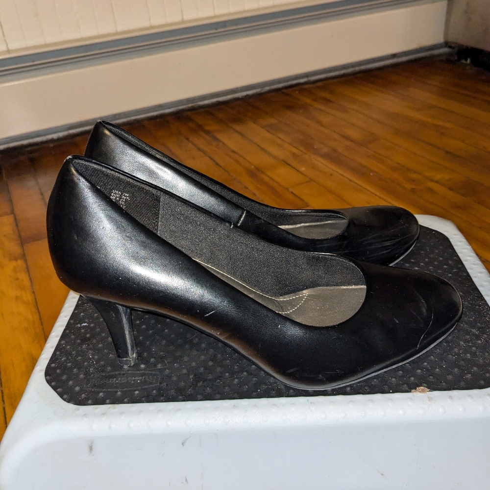 Black heels